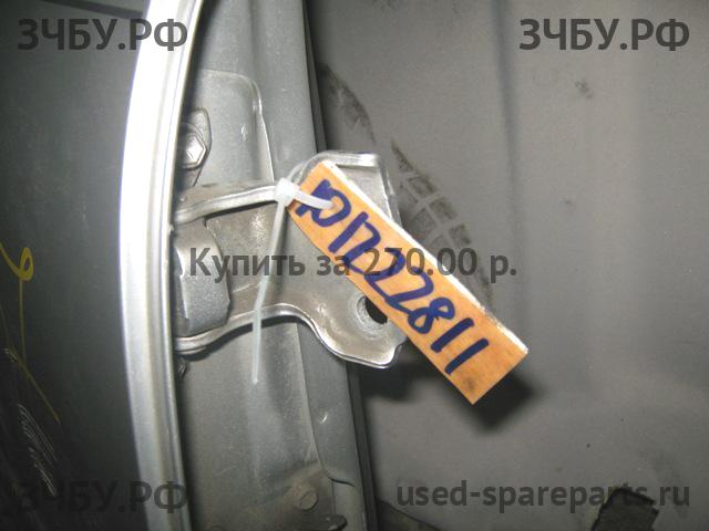 Chevrolet Metro (MR226) Петля двери задней правой