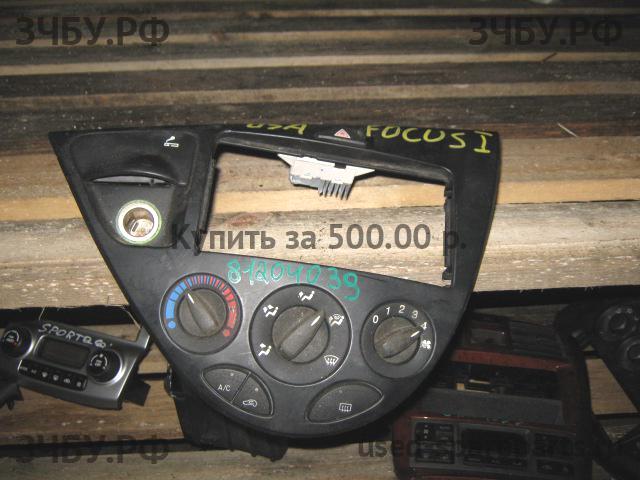 Ford Focus 1 Блок управления климатической установкой