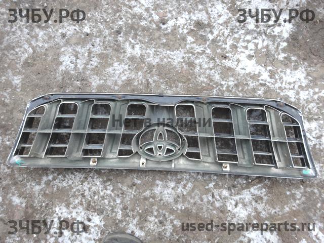 Toyota Land Cruiser 120 (PRADO) Решетка радиатора