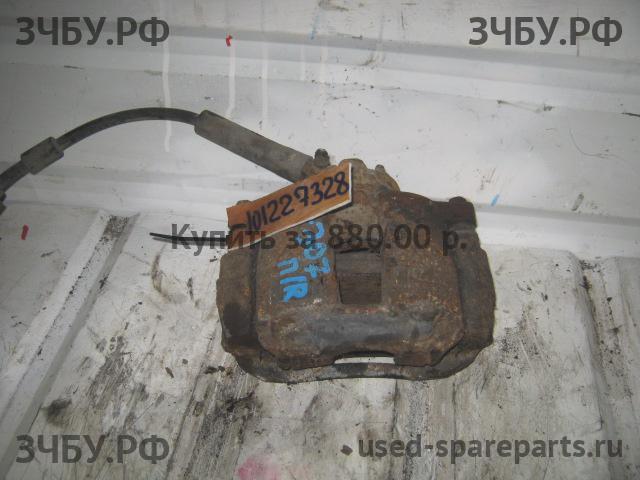 Peugeot 307 Суппорт передний правый (в сборе со скобой)