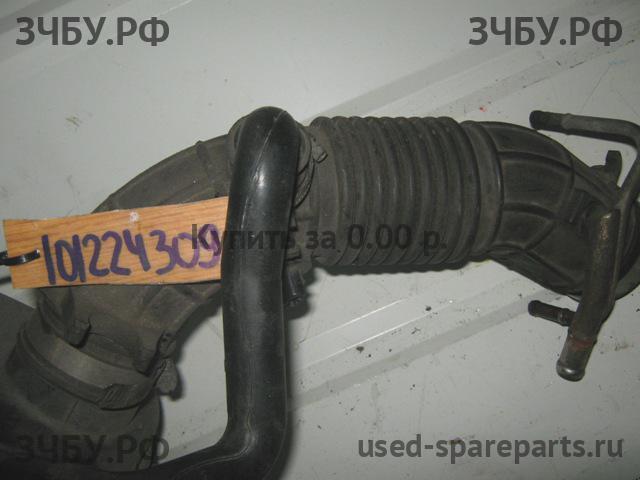 Chevrolet Metro (MR226) Расходомер воздуха (массметр)