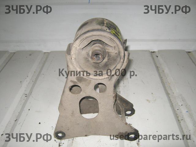 Nissan Primera P12 Опора двигателя