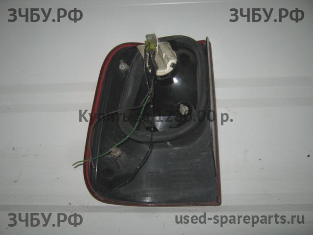 Ford Maverick 1 Фонарь правый