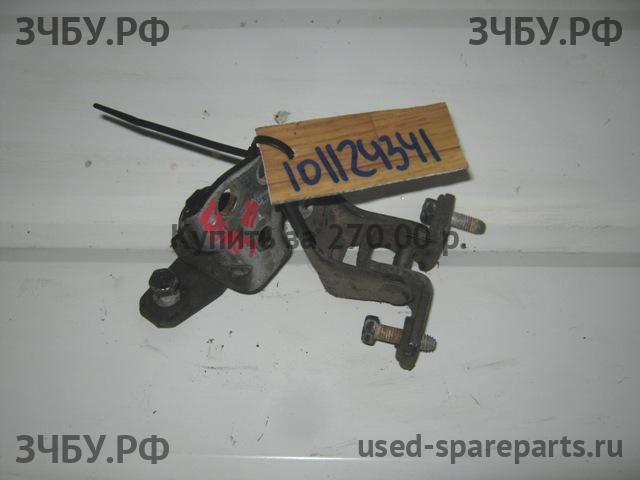 Mitsubishi Lancer 9 [CS/Classic] Петля двери задней правой