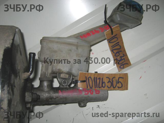 Nissan Primera P12 Бачок главного тормозного цилиндра