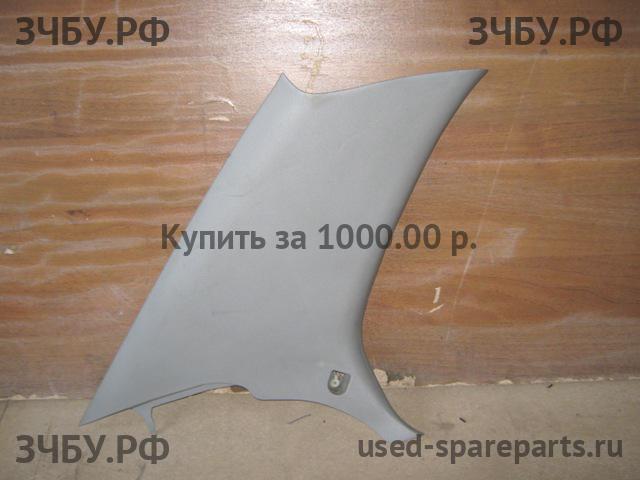 Mitsubishi Lancer 9 [CS/Classic] Накладка стойки задней левой