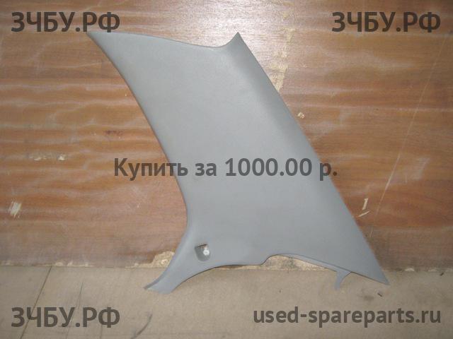 Mitsubishi Lancer 9 [CS/Classic] Накладка стойки задней правой