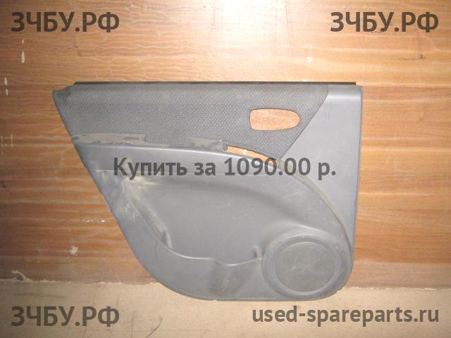 Hyundai Matrix [FC] Обшивка двери задней левой