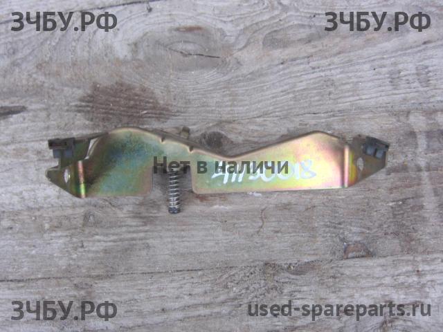 Honda Prelude 5 (BB) Кронштейн фары противотуманной правой