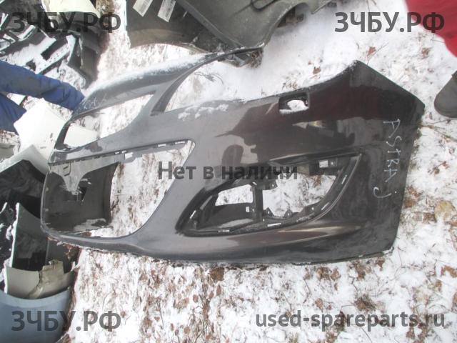 Opel Astra J Бампер передний