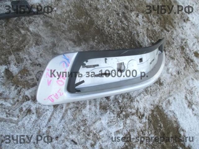 Volvo XC-70 Cross Country (2) Накладка заднего бампера правая