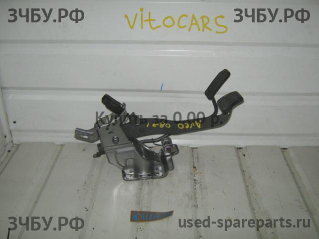 Chevrolet Aveo 2 (T250) Блок педалей