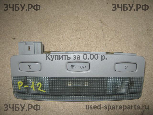 Nissan Primera P12 Плафон салонный