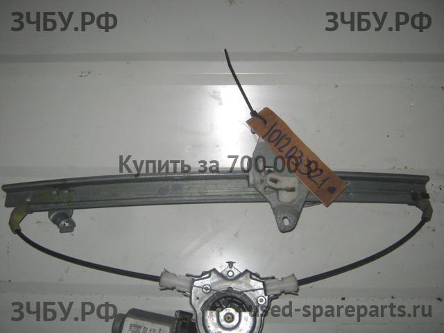 Nissan Primera P12 Стеклоподъёмник электрический задний левый