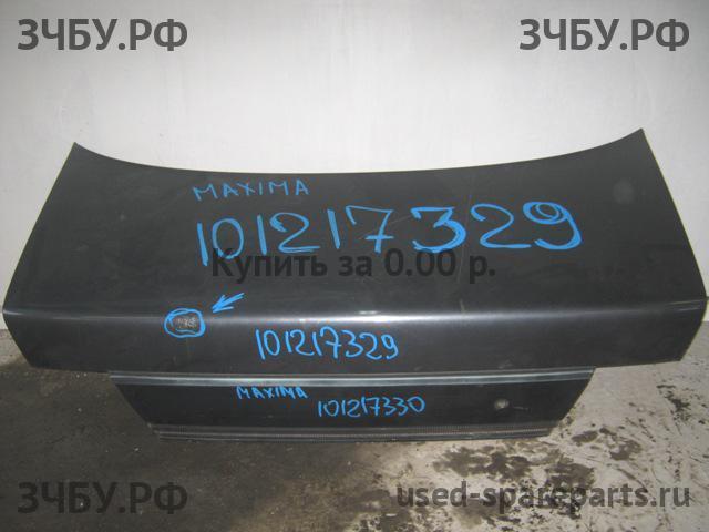 Nissan Maxima 1 (J30) Фонарь задний (стоп сигнал)