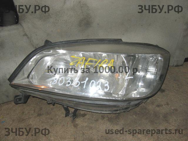 Opel Zafira A Фара левая