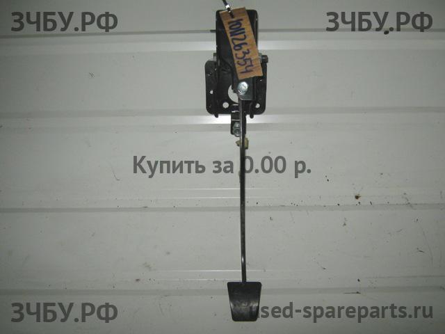Hyundai Matrix [FC] Педаль сцепления