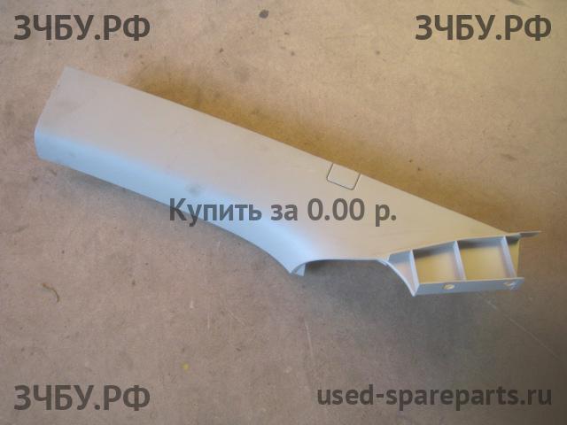 Ford Focus 2 (рестайлинг) Накладка стойки задней правой