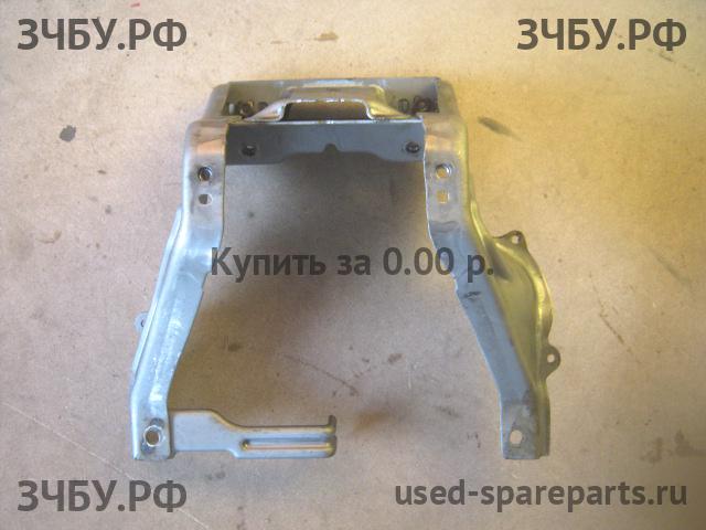 Ford Focus 2 (рестайлинг) Кронштейн