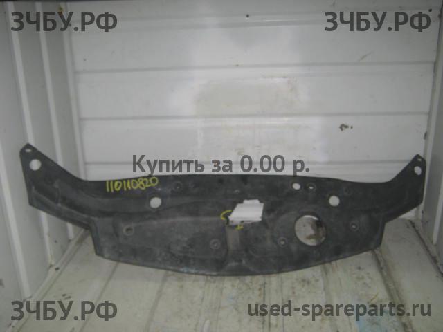 Honda Civic 8 (5D) Накладка