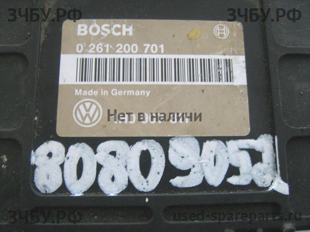Volkswagen Golf 3 Блок управления двигателем