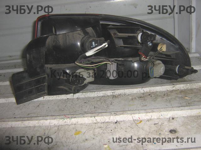Dodge Intrepid 2 Фонарь левый