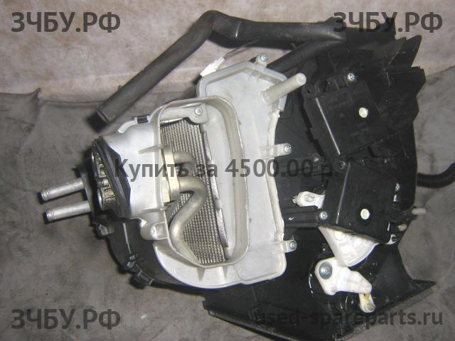 Subaru Impreza 2 (G11) Корпус отопителя (корпус печки)