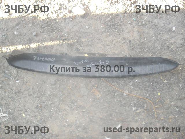 Citroen C4 (1) Накладка
