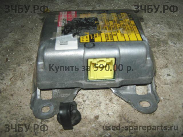 Toyota RAV 4 (1) Блок управления AirBag (блок активации SRS)