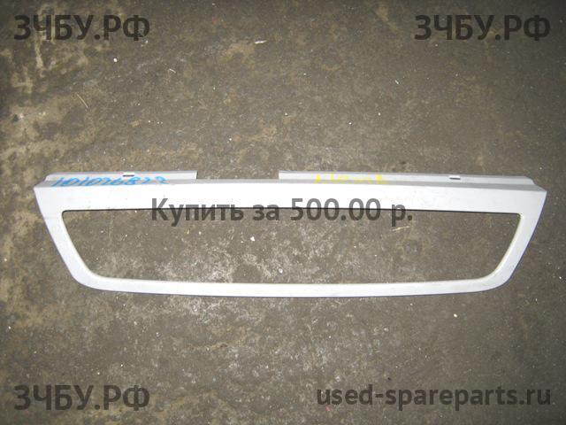 Daewoo Nexia Решетка радиатора
