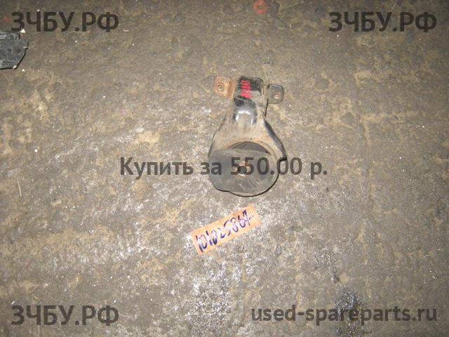 Hyundai Accent 1 Опора двигателя
