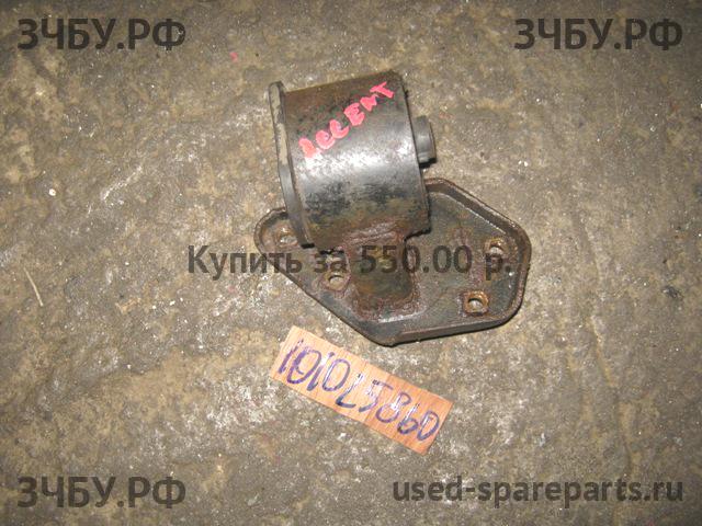 Hyundai Accent 1 Опора двигателя