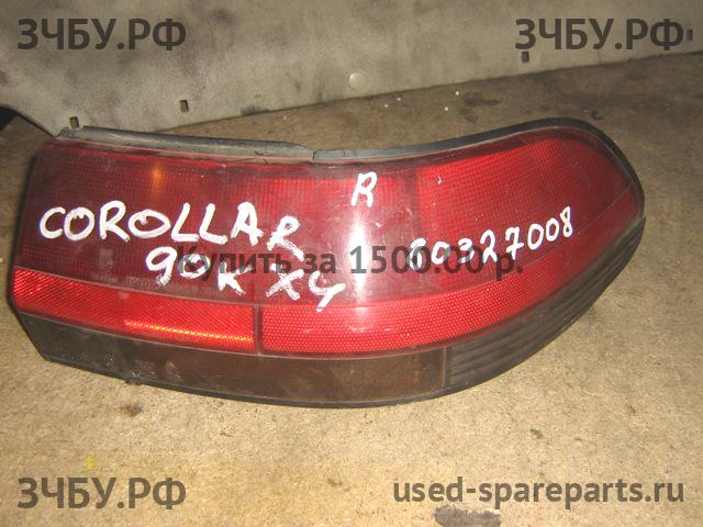 Toyota Corolla (E9) Фонарь правый