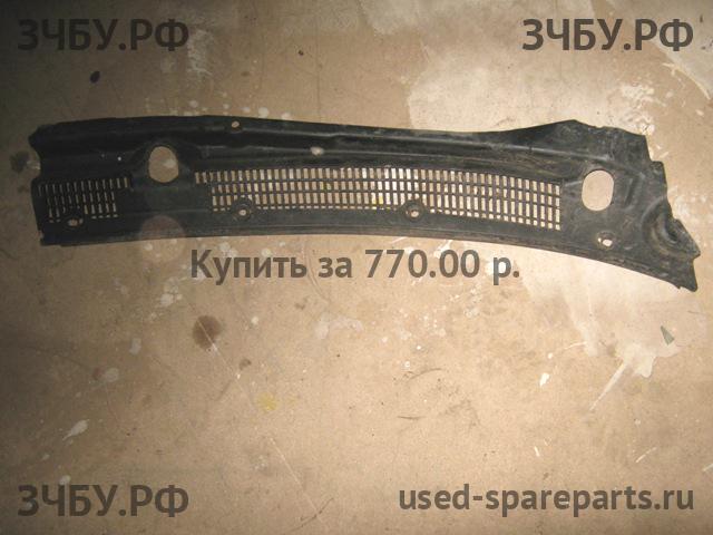 KIA Sephia 2 Решетка стеклоочистителя (Дефлектор водостока)