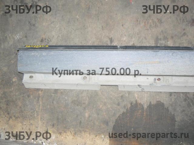 Volvo S60 (1) Накладка на порог правая