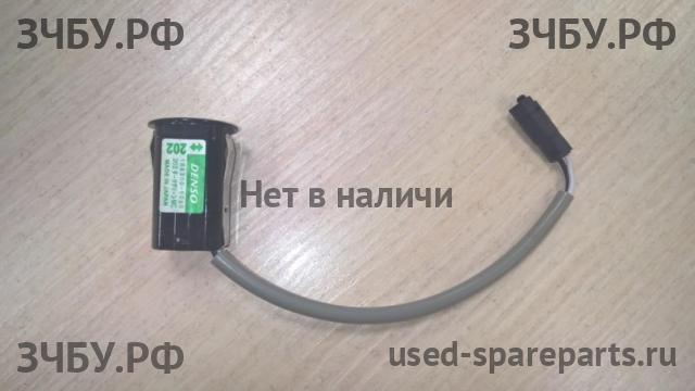Lexus RX (2) 300/330/350/400h Датчик парковки (Парктроник)