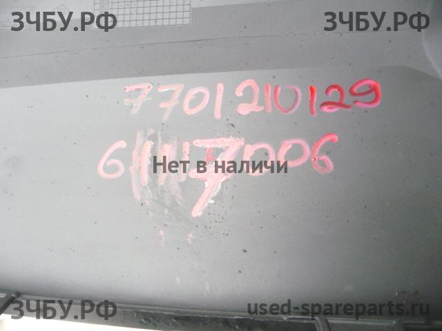 Renault Kangoo 2 Решетка радиатора