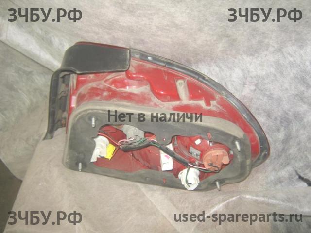 Hyundai Sonata 5 Фонарь левый