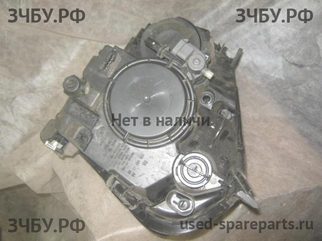 Nissan Qashqai (J10) Фара правая