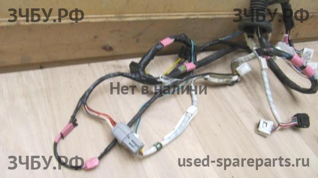 Toyota RAV 4 (3) Проводка двери передней правой