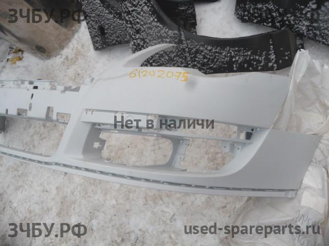 Volkswagen Passat B6 Бампер передний