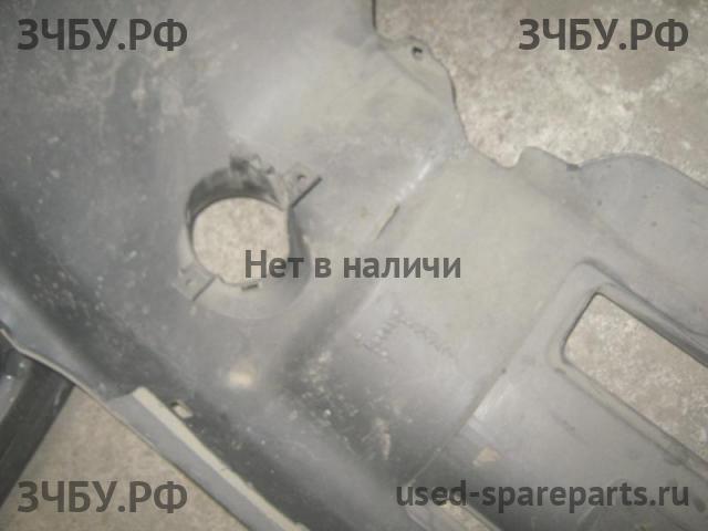 Nissan X-Trail 1 (T30) Бампер передний