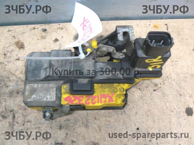 Volvo S60 (1) Замок двери задней правой