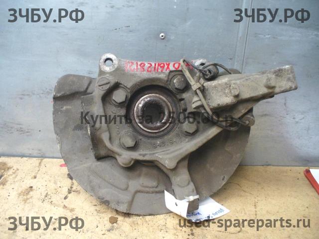 Volvo S60 (1) Кулак поворотный передний правый (со ступицей)