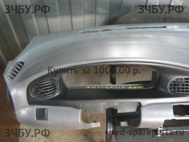 KIA Avella Торпедо