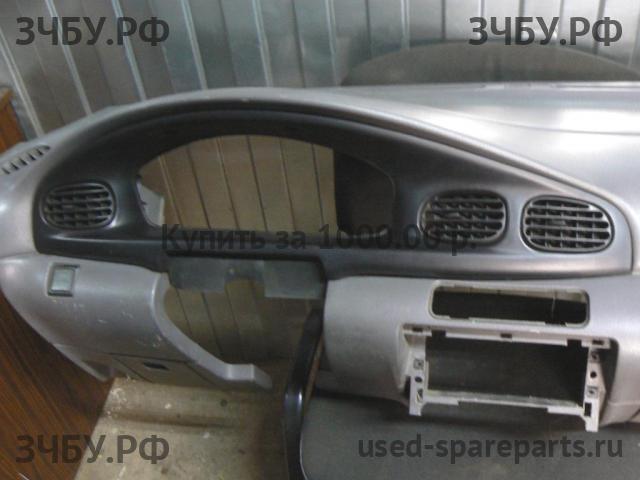 KIA Avella Торпедо