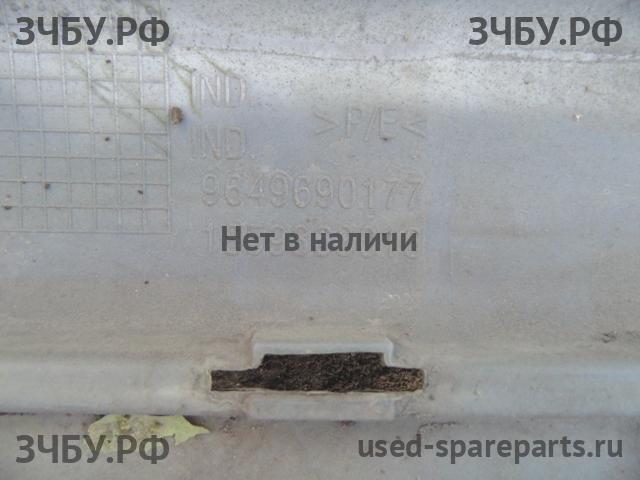 Peugeot 207 Бампер задний