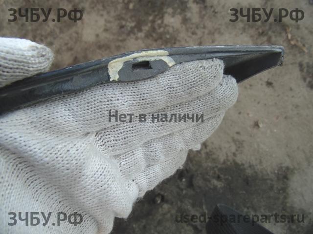 Toyota Auris 1 (E150) Бампер задний