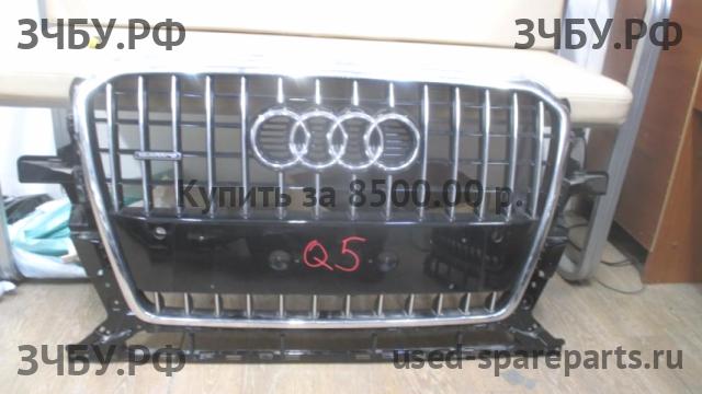 Audi Q5 (1) [8R] Решетка радиатора