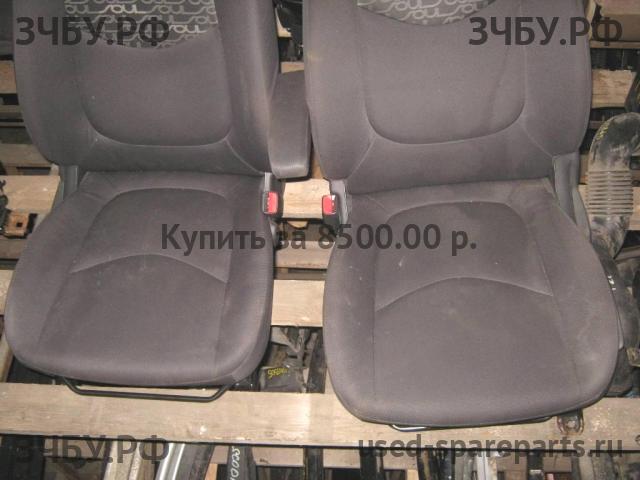 KIA Soul 1 Сиденья (комплект)